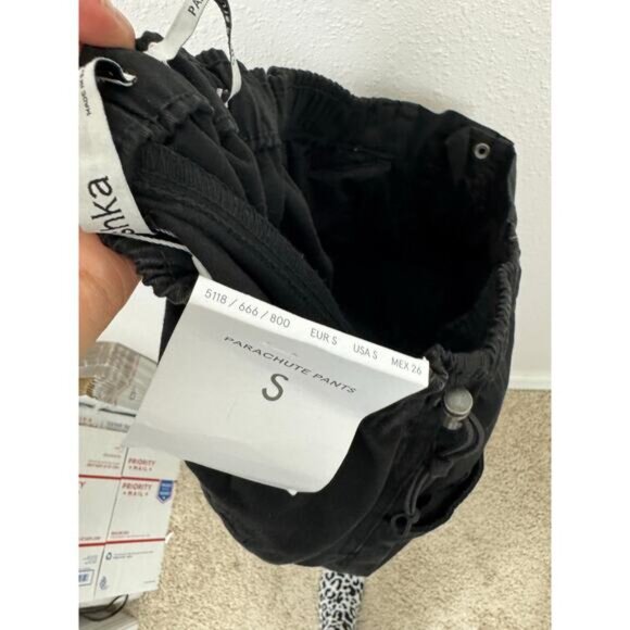 Bershka Parachute Pants Black - Picture 11 of 13